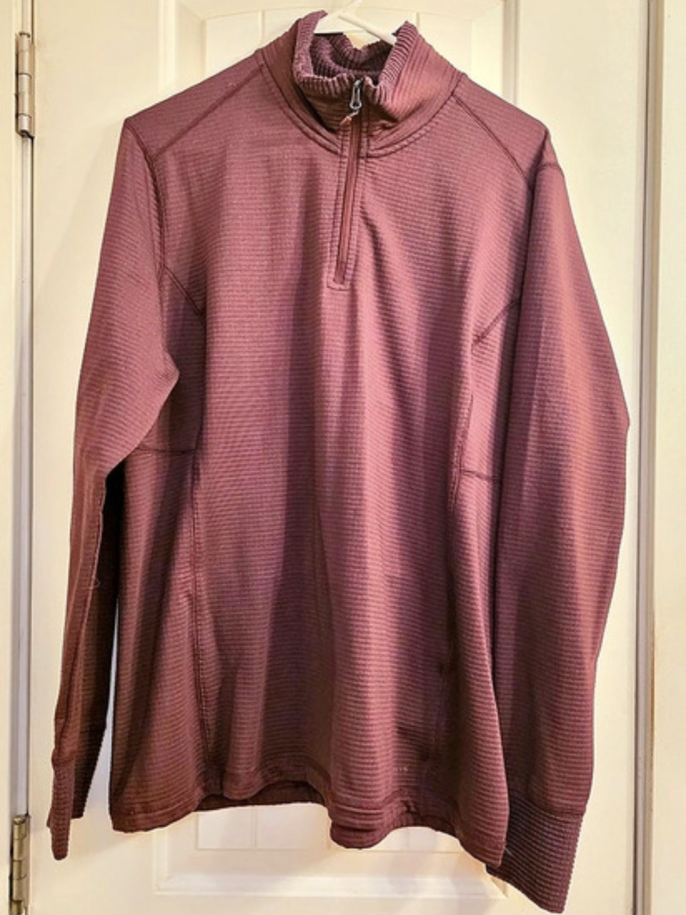 Orvis Horseshoe Hills Half-Zip Pullover in Burgundy Womens, XL